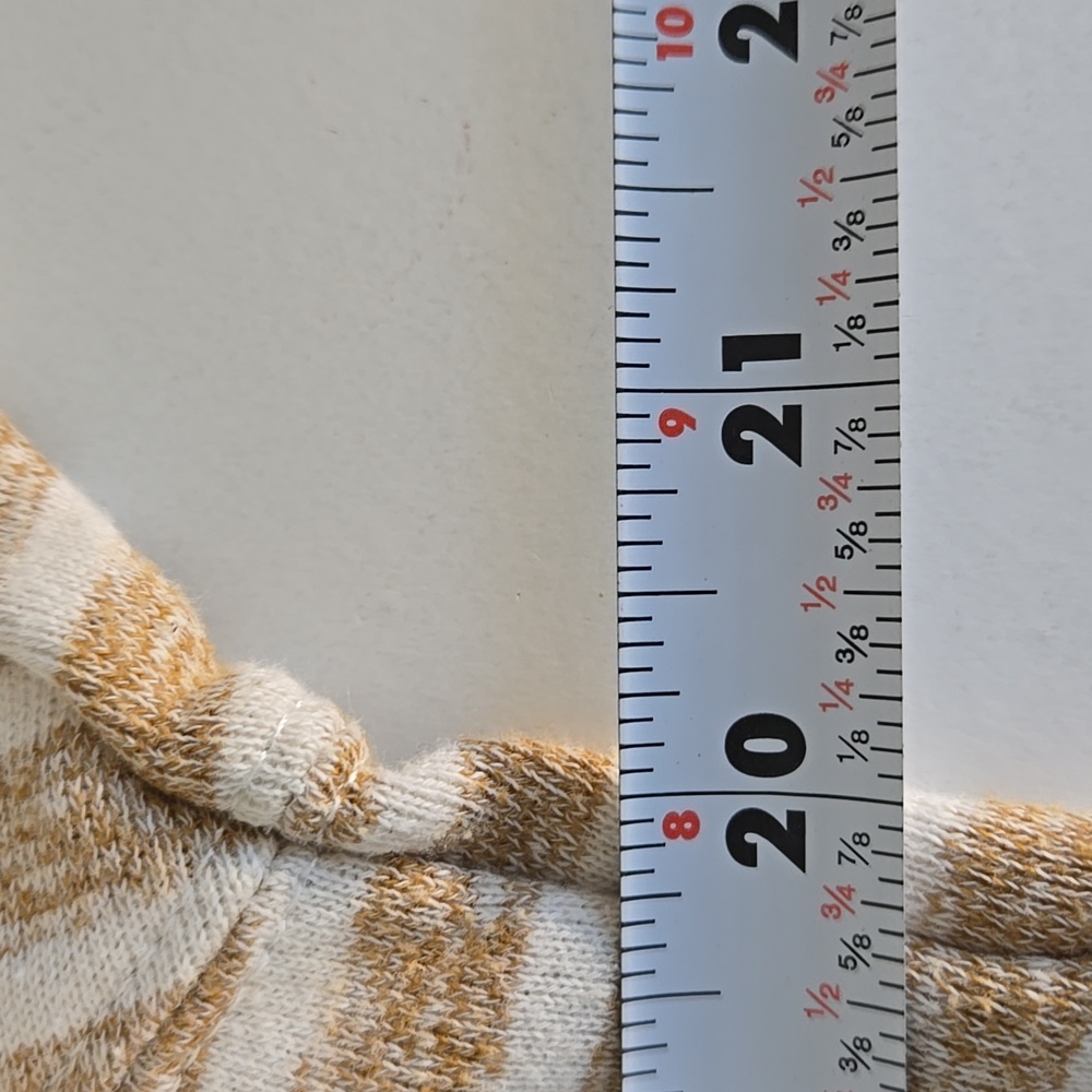 Universal Thread Striped Knit Top - Picture 2 of 10